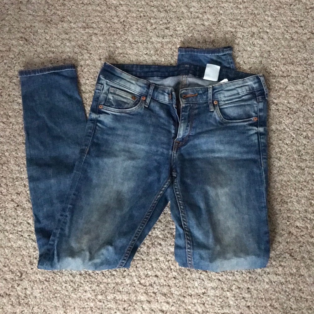 HM light wash skinny jeans! ❤️